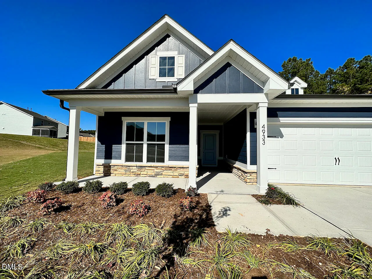5 bed, 3.0 bath, 2885 sqft, $2,595 — Photo 3