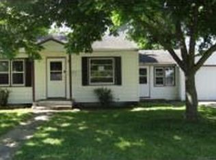 337 Renrose Ave, Loves Park, IL 61111