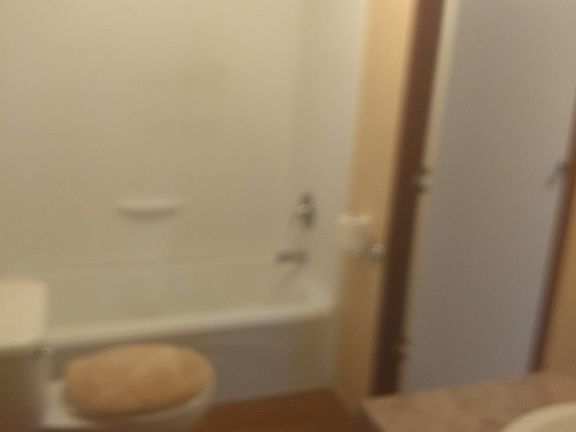 5th image of 731 Grand Ave