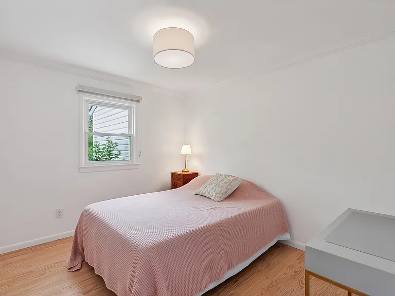 113 E Tiana Rd — Photo 11