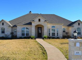101 Stone Creek Ridge Dr, Mc Gregor, TX 76657