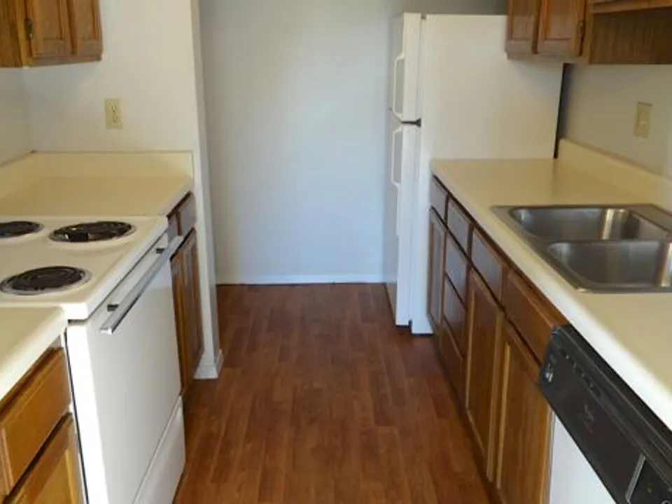 Polo Run Apartments