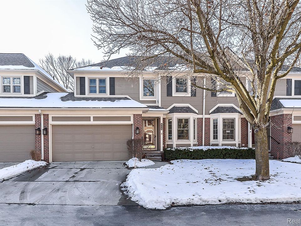 1st image of 416 Mountainview Dr #11