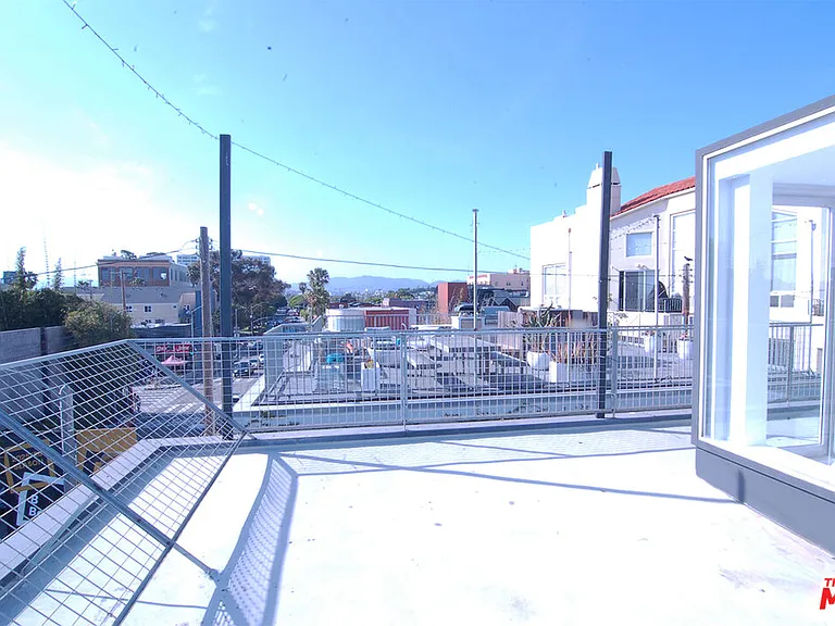 116 Pacific Ave — Photo 25