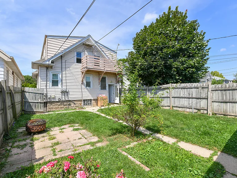 8761 W Adler St #2 — Photo 30