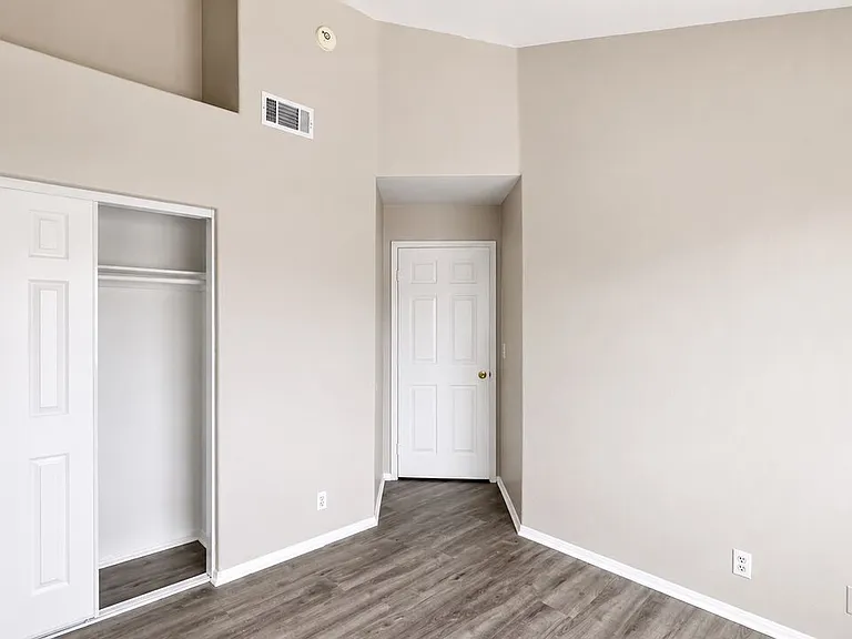 14714 S Budlong Ave #4 — Photo 26