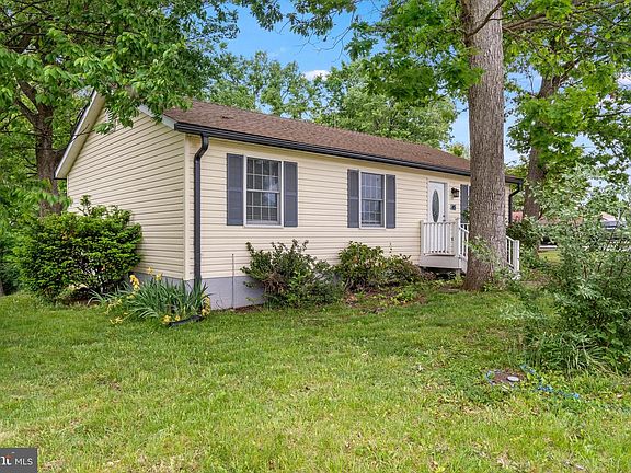 4th image of 45 Ohio Ct