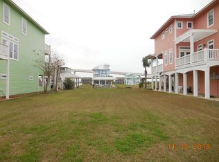 942 Caney Rd, Matagorda, TX 77457