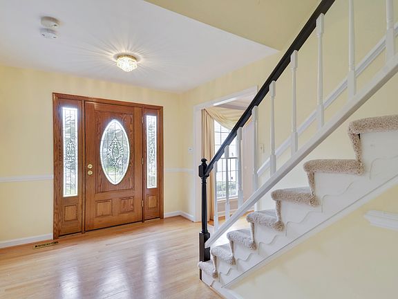 4th image of 5701 Mossrock Dr