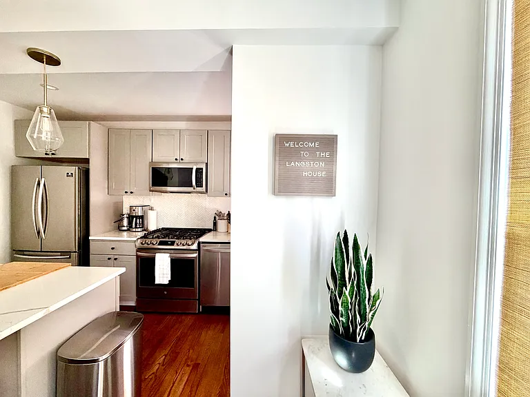 1781 Lyman Pl NE — Photo 11