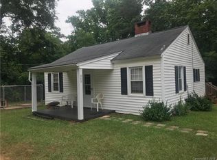 909 Confederate Ave, Lancaster, SC 29720