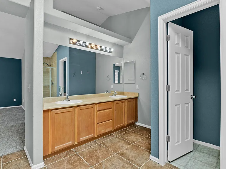 5283 Stetson Meadows Dr — Photo 24