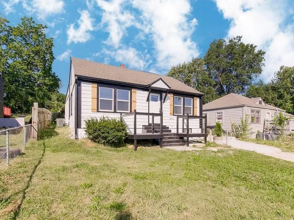 1854 N 36th St, Kansas City, KS 66102