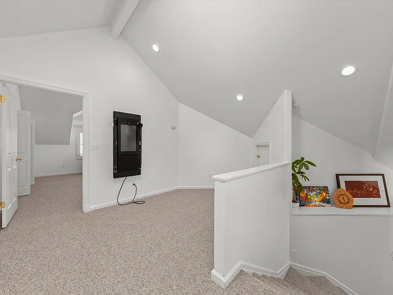 16995 Pine Way — Photo 25