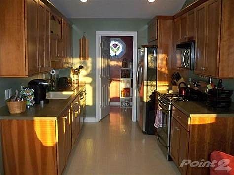 2nd image of 128 Mallard Dr