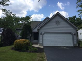 133 Clayburn Dr, Pataskala, OH