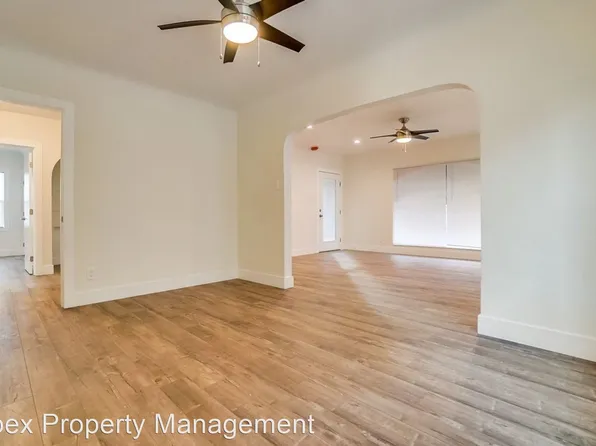 2425 Cedar Ave, Long Beach, CA 90806