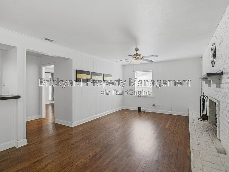4126 Justice Ln — Photo 10