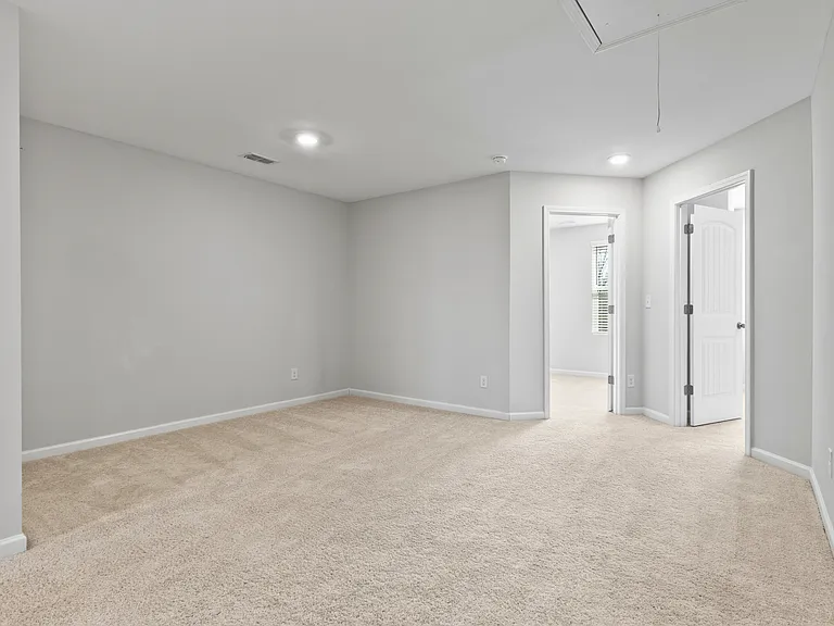 127 Raiden Cir — Photo 10