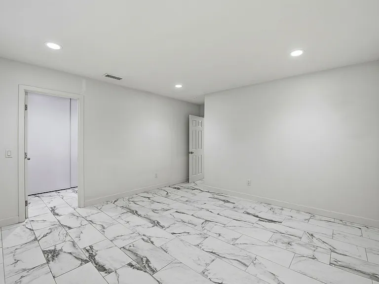 30845 Catarina Dr — Photo 26