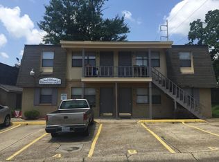 100 Hardwood Ct #110, Hattiesburg, MS 39401