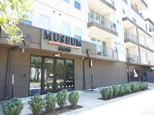 4819 Caroline St #111, Houston, TX 77004
