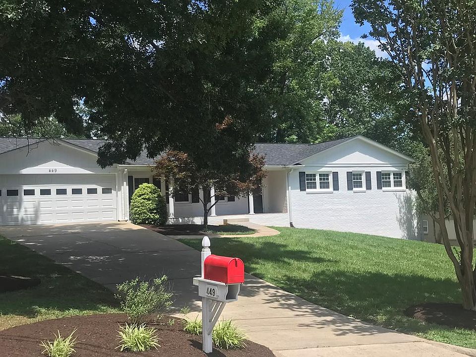 1st image of 449 Chadwyck Dr