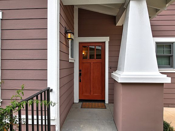 3rd image of 601 E Micheltorena St Unit 91