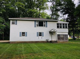 109 Meadow Brook Rd, Saratoga Springs, NY 12866