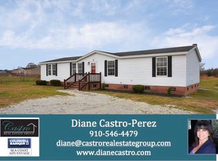 109 Wildcat Ct, Richlands, NC 28574