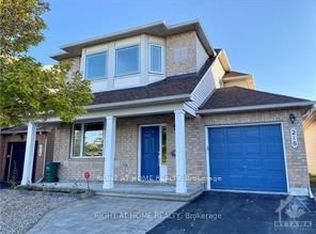 218 Highpointe Cres, Ottawa, ON K2J 5N8