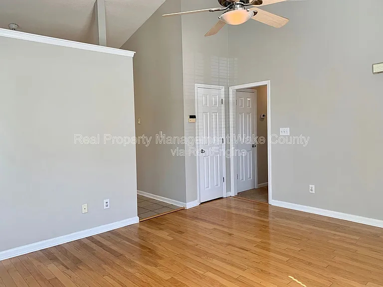 609 Stinson Ave — Photo 4