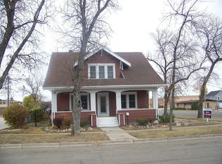 225 3rd Ave SW, Jamestown, ND 58401