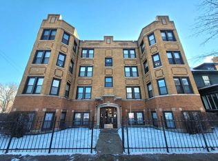 4226 N Clark St #2, Chicago, IL 60613