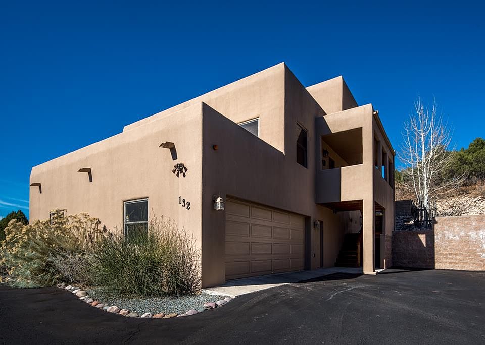 1st image of 132 Alto Mesa