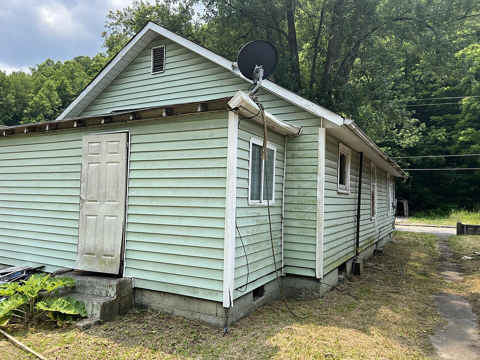 2nd image of 351 Callahan Ave