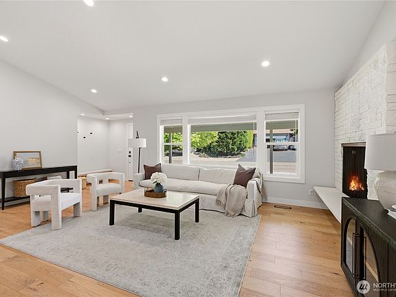 5th image of 707 11th Avenue