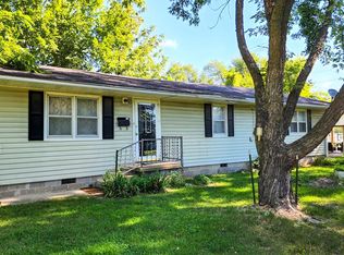 406 N Gex St, La Plata, MO 63549