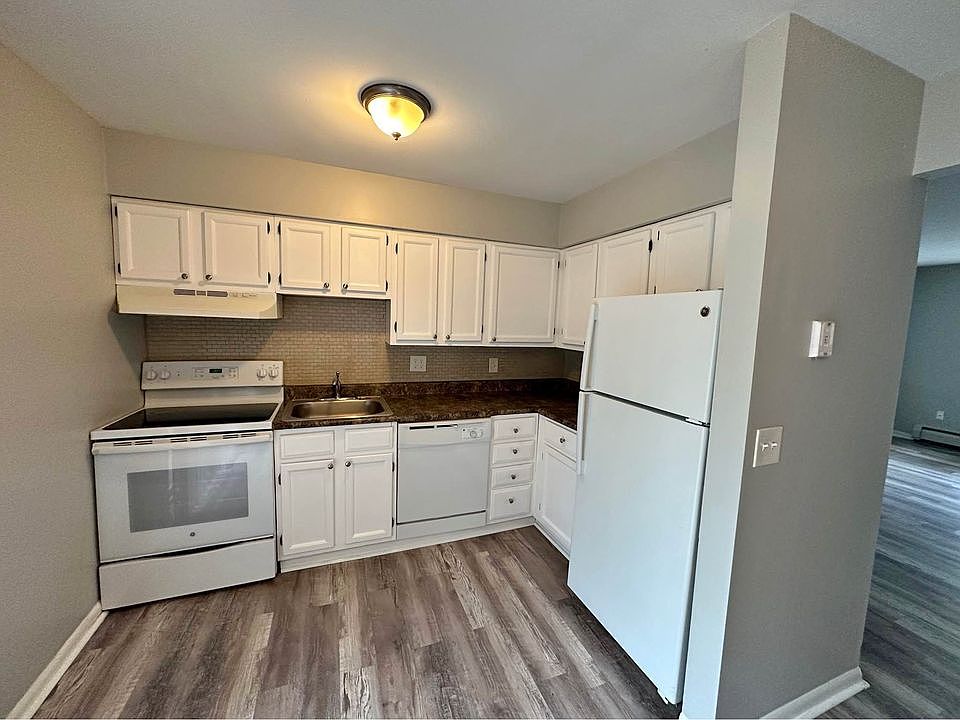 1st image of 2302 Salvador St APT 3