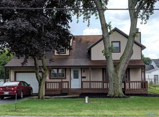 11045 Middleton Pike, Dunbridge, OH 43414