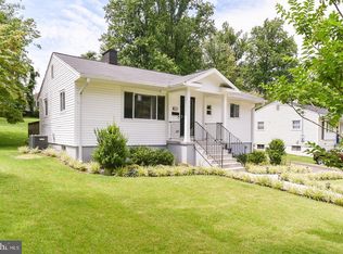 6429 Maplewood Dr, Falls Church, VA 22041