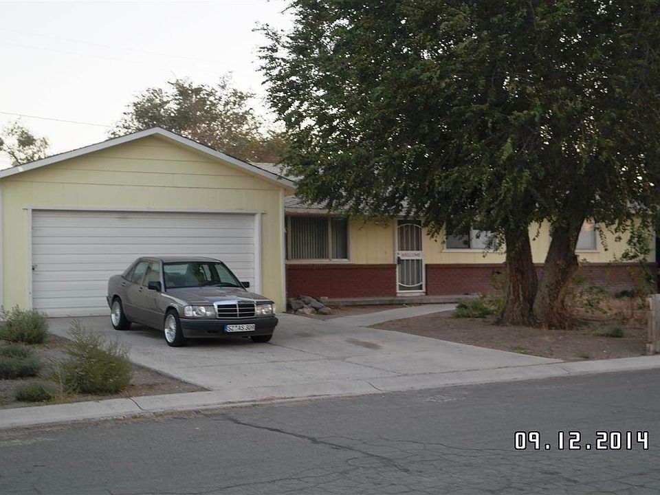 1st image of 55 Comstock Dr