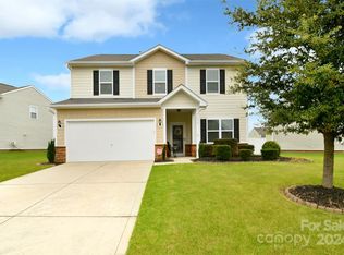 1018 Blue Stream Ln, Indian Trail, NC 28079