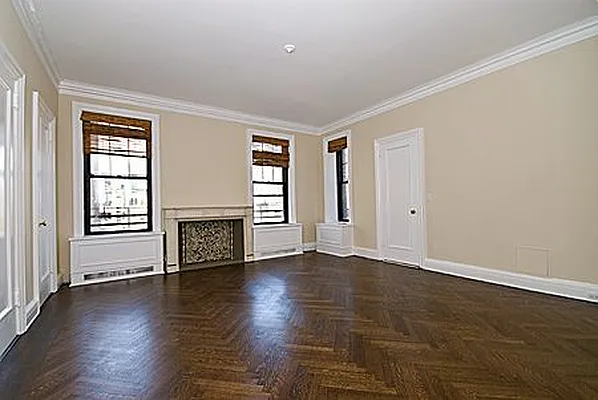 Rented by Domus Realty | media 23