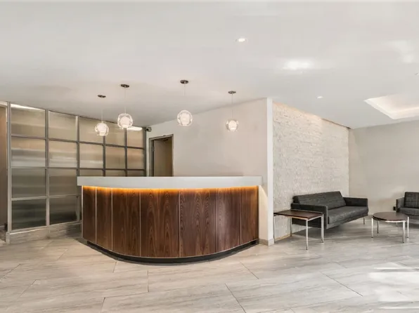 225 East 36th Street image 1 of 6