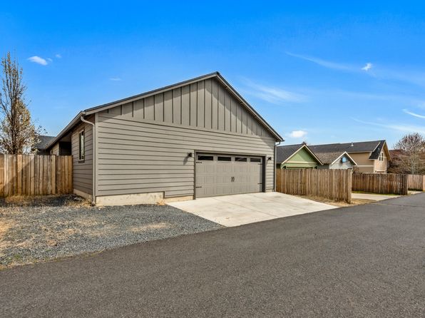 20021 Voltera Pl, Bend, OR 97702