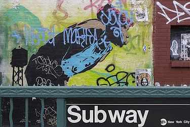 Rented by Dixon Advisory USA Inc.