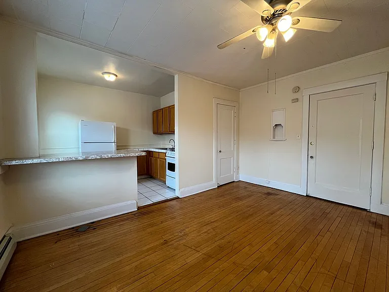 178 Summit Ave — Photo 3