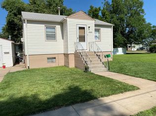 512 N Elm St, North Platte, NE 69101