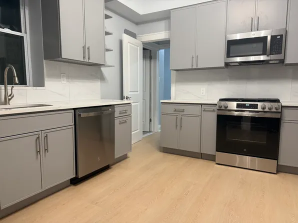 31-86 31st Street image 8 of 21